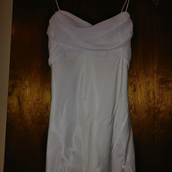White spaghetti strap wedding dress - Picture 5 of 7